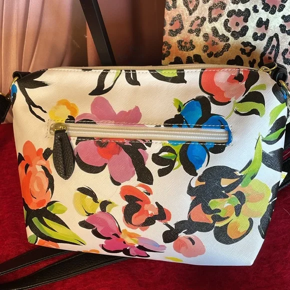 GAL CREAM FLORAL PRINT PINKS BLUE ORANGES GREENS ADJUSTABLE CROSSBODY BAG PURSE - Picture 7 of 14